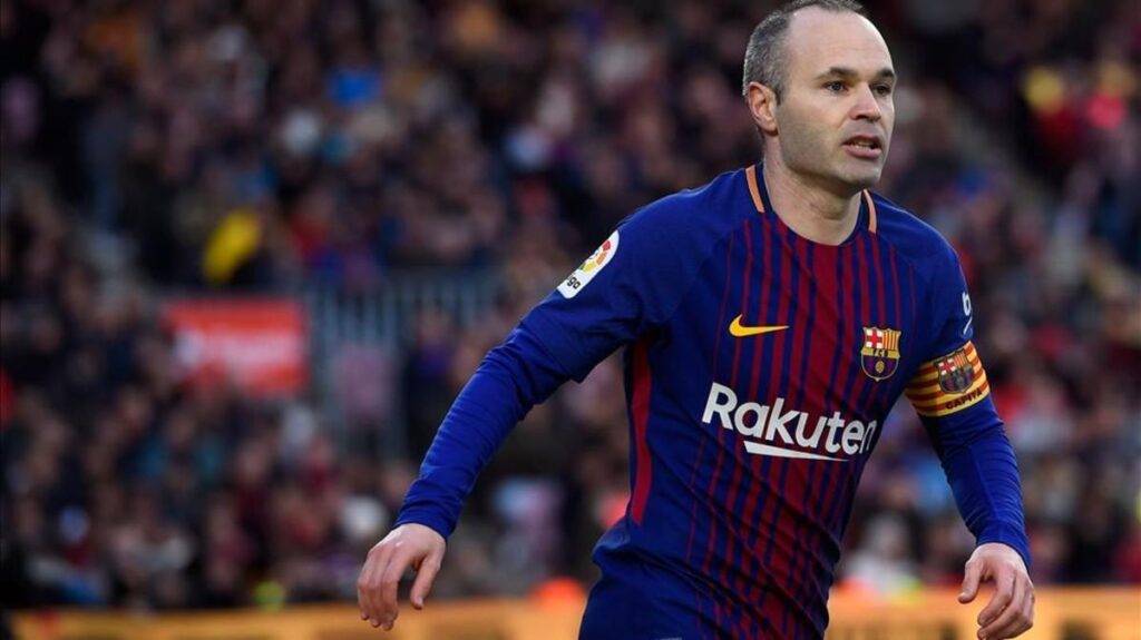 Iniesta adalah pemain yang mencetak gol kemenangan untuk Spanyol di final Piala Dunia 2010.